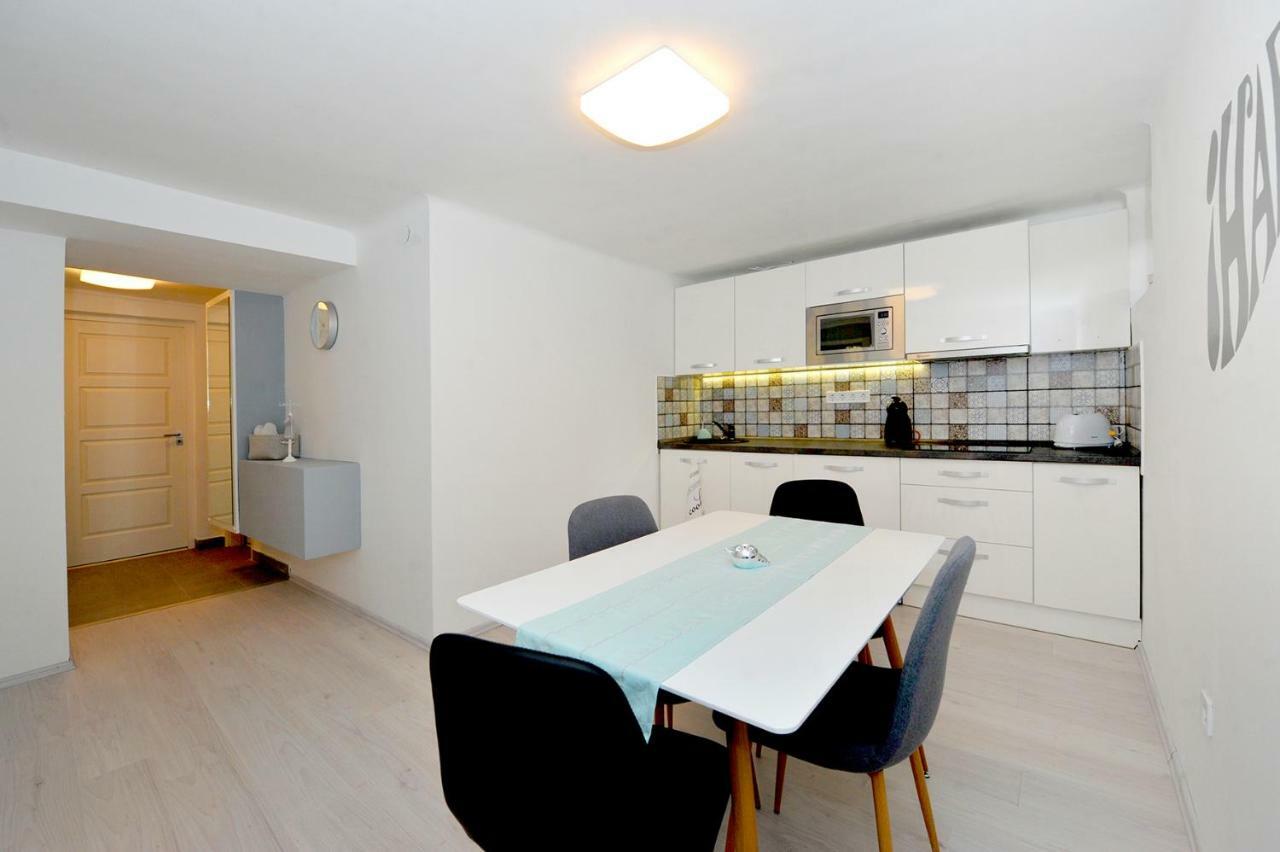 Pure Apartman Pecs Pécs Exterior foto