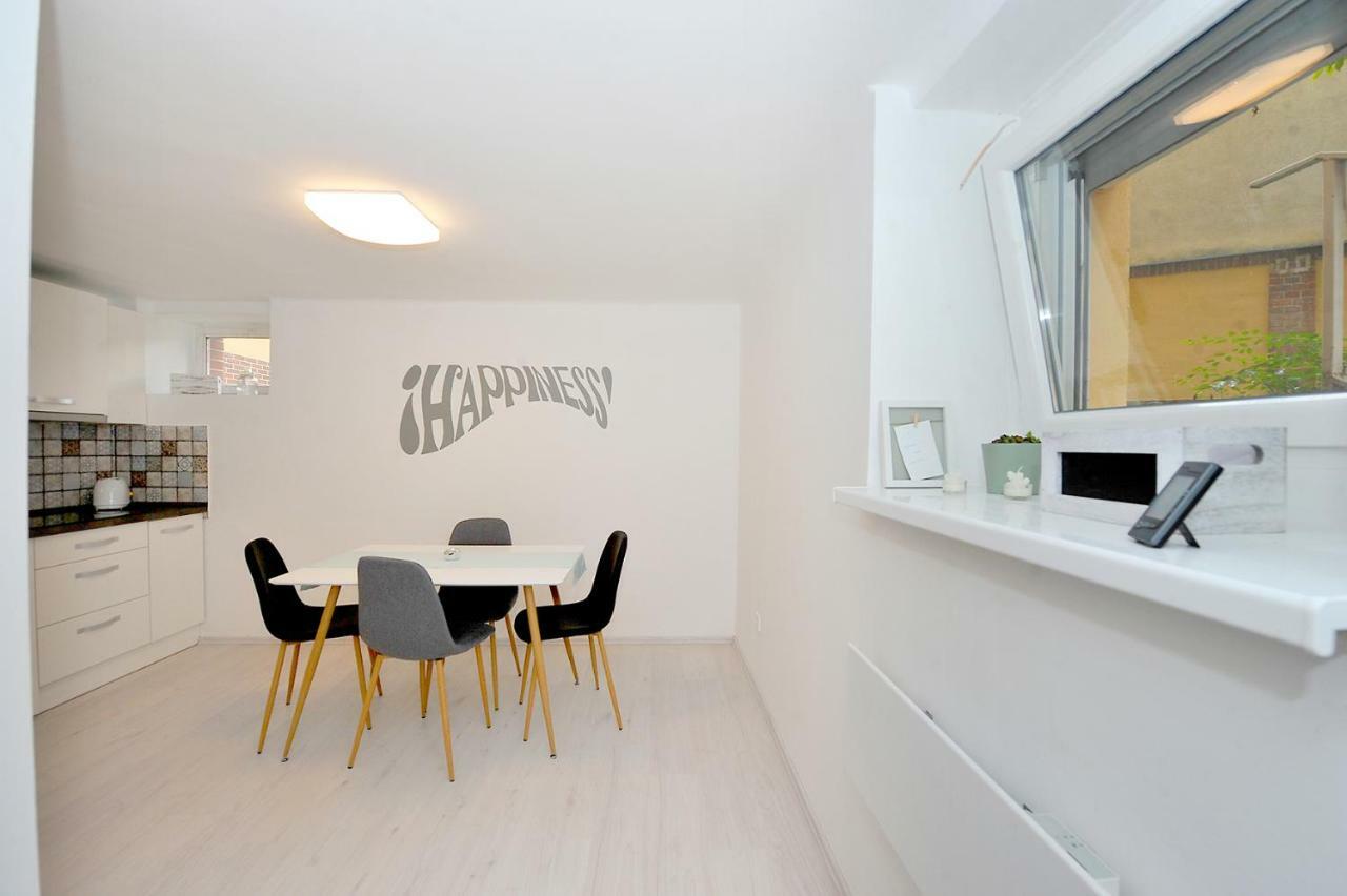 Pure Apartman Pecs Pécs Exterior foto