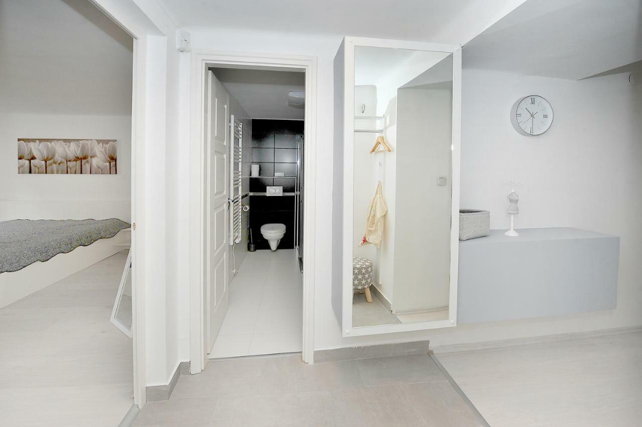 Pure Apartman Pecs Pécs Exterior foto